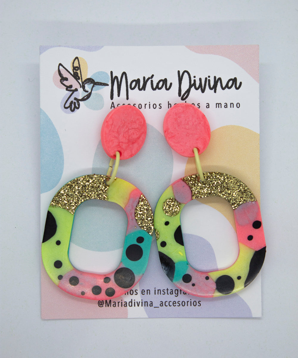 Aros de argollas medianas multicolor y glitter dorado
