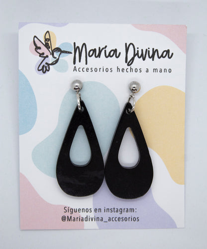 Aros medianos en forma de gota negros