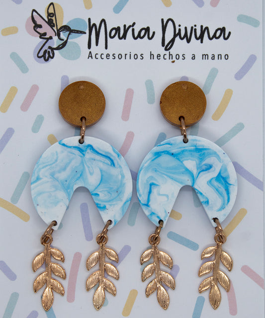 Aros colgantes marmolado celeste